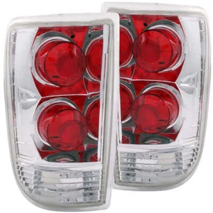 Chrome Clear Lens Tail Light Assembly fits 1995-2005 Chevrolet S10 Blazer - Picture 1 of 2