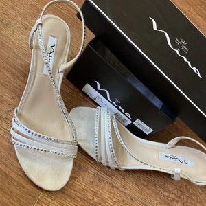 Nina Women's GERRI Dress Sandal Size 9 Slingback Mid-heel Shoe Gemstones Silver - Picture 1 of 18