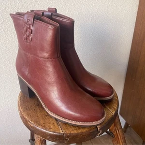 Botas BareTraps Talla 9 Marrón Tacón con Cremallera Lateral - Imagen 1 de 8