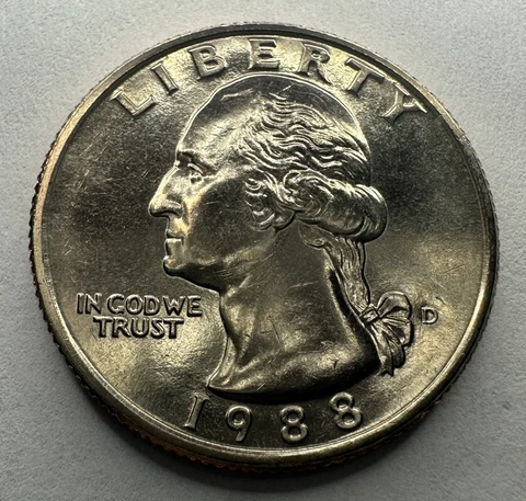 1988-D Washington Quarter 25cent Coin from US Mint Set. Uncirculated BU Cover