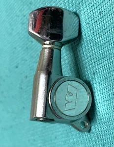 Vtg Westone Electric Guitar Original "W" Logo Gotoh Tuner Tuning Peg Japan - Picture 1 of 9