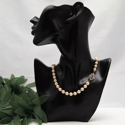 Perlenkette, ca. 40 cm - 40 Perlen D=8,3mm - Schließe 750 Weißgold - 5 Rubine - Bild 1 von 4