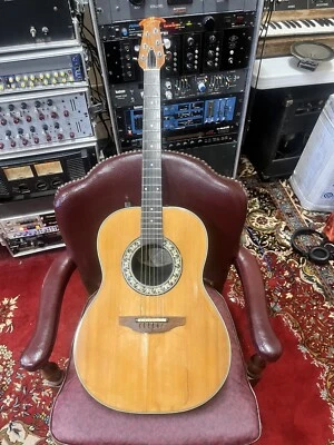 Гитара акустическая Ovation 1621-4 с чехлом на запчасти для ремонта - Изображение 1 из 4