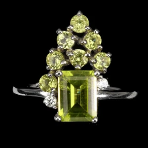 925 Sterling Silver Ring Octagon Peridot 8x6mm Simulated Cz Gemstone Jewelry - Picture 1 of 10