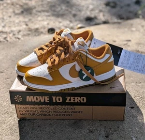 NEU Nike Dunk Low Next Nature Curry Damengröße 5,5 Stil DN1431-001 Lagerbestand X - Bild 1 von 7