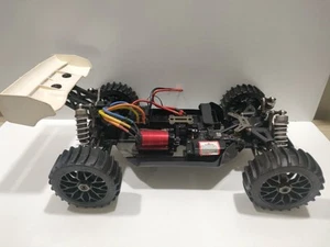 Hong Nor Ultra Lx2e - 1/8 Brushless Buggy with Arrma 2050kv motor - Picture 1 of 10