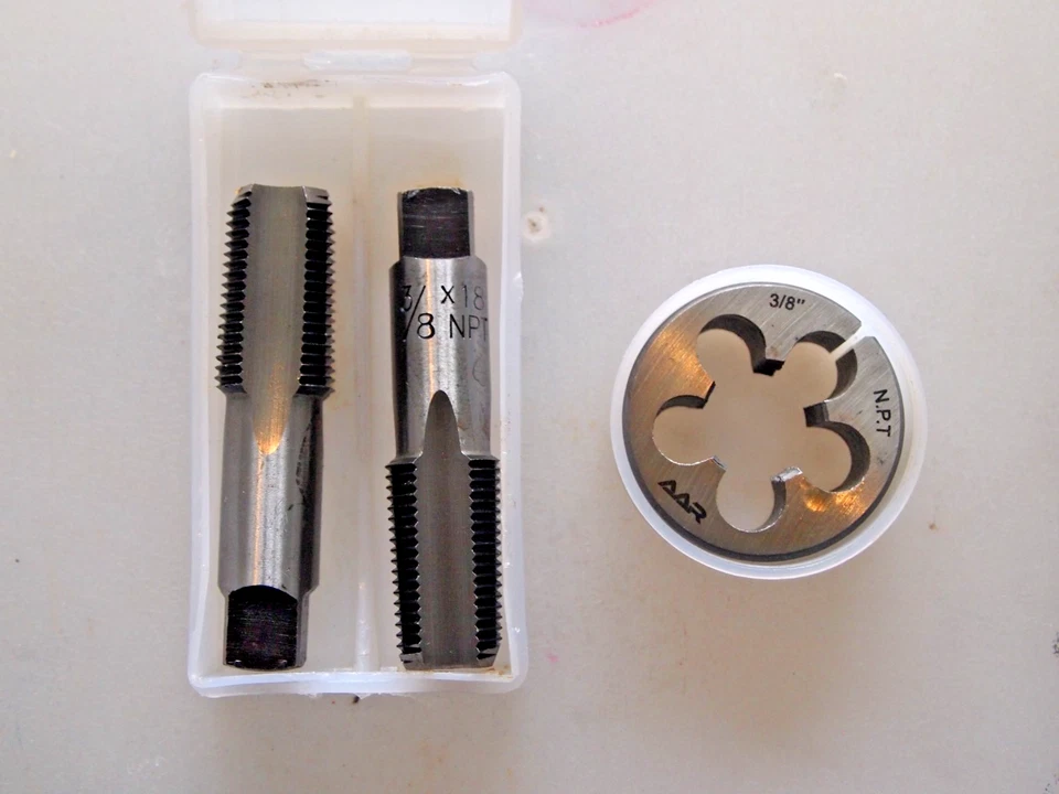 NPT 3/8 x 18 tpi TAP + DIE SET BOTTOM PLUG  / COMBINE PACK - Image 1 of 3
