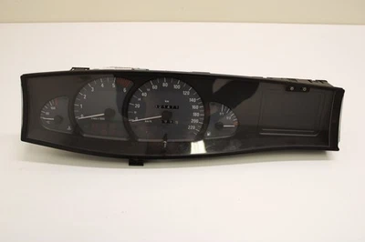 VELOCÍMETRO Opel Omega B (25/26/27) Sedan 2.0 DTi 16V (X20DTH) 2000 09228420AT - Imagen 1 de 4