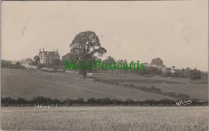 Postal de Oxfordshire - Vista de Idbury Village SW8490 - Imagen 1 de 2