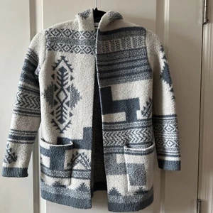 Barefoot Dreams CozyChic Patchwork Cardigan Kids Size 6/7 $148 MSRP - Picture 1 of 7