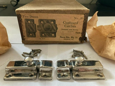 2 NOS ANTIQUE NICKEL PLATED BRASS ART DECO CABINET CUPBOARD HOOSIER LATCH LOCKS Cover