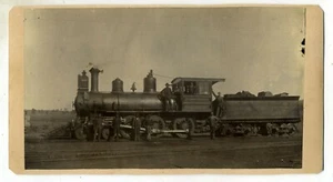 BOUDOIR PHOTOGRAPH – RAILROAD – BROADSIDE VIEW OF ENGINE AND TENDER. - Picture 1 of 1