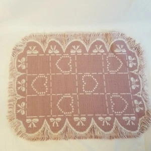 Vintage Pink White Woven Valentines Day 7 Placemats Reversible 1980s 18 x 14 - Picture 1 of 8