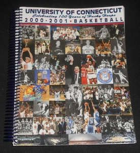 University Of Connecticut 2000-2001 UConn Basketball Jahrbuch Caron Butler - Bild 1 von 2