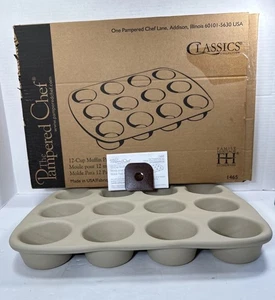 Pampered Chef 1465 12 Muffin Cupcake Pan Stone Dish - Picture 1 of 9