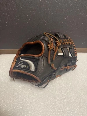 Kubota Slugger Orden Especial Hardball General Infielder's Leather de Japón Foto 1 de 4