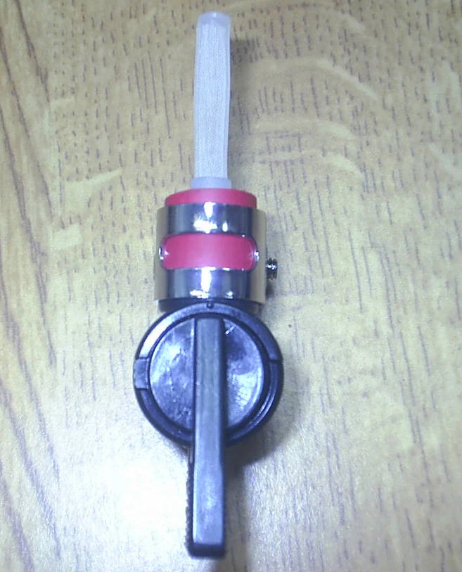 Fuel Tap for Outboard engine  Mercury, Mariner, Tohatsu 2.2HP 2.5HP 3.3HP 3.5HP - Image 1 of 1