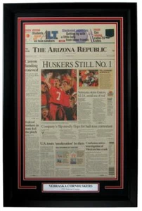 Nebraska 1995 National Champs The Arizona Republic Newspaper Framed 157873 - Imagen 1 de 2
