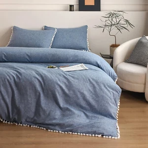 Elegantes silber blaues Baumwoll-Bettwäscheset - Bettdecke mit weißen Quastenakzenten im Reißverschluss - Bild 1 von 5