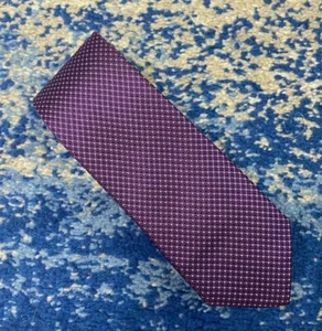 Boss Hugo Boss geometrische Seidenkrawatte lila Pflaume marineblau silberweiß - Bild 1 von 5