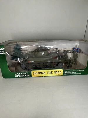 New Modern Armor Sherman M4A3 Tank Battery Operated Die-Cast  1:32 Scale - Image 1 of 4