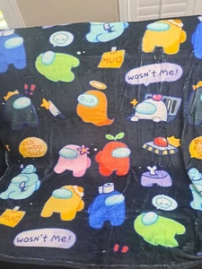Among Us Blanket. - Picture 1 of 6