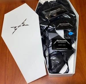 METALLICA DEATH MAGNETIC *LTD* 2008 COFFIN BOX SET CD DVD FLAG T-SHIRT LARGE New - Picture 1 of 7