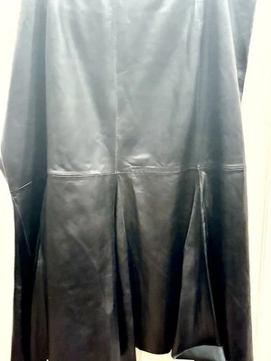 Falda para mujer INC cintura cuero negro 24W Foto 1 de 4