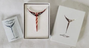 Prendedor de solapa Lavaggi American Angel Pin patriótico EE. UU. Rojo Blanco Azul Bandera Hecho en EE. UU. - Imagen 1 de 10