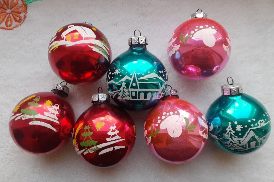 Vintage. Navidad. Año Nuevo. Árbol de Navidad Juguetes Bolas. Juego de 7 piezas. URSS Foto 1 de 4