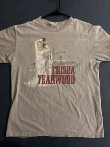 Trisha Yearwood Prize Fighter Concert Tour T Shirt w/Garth Brooks Size Medium - Picture 1 of 8