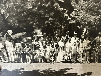 Arthur Gray Standard Oil Photographer Cleveland Ohio Americana Halloween Party!! - image 1 of 4