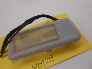 Luz parasol lateral gris BMW E46, 318I OEM 140929 GE0041 - Imagen 1 de 4