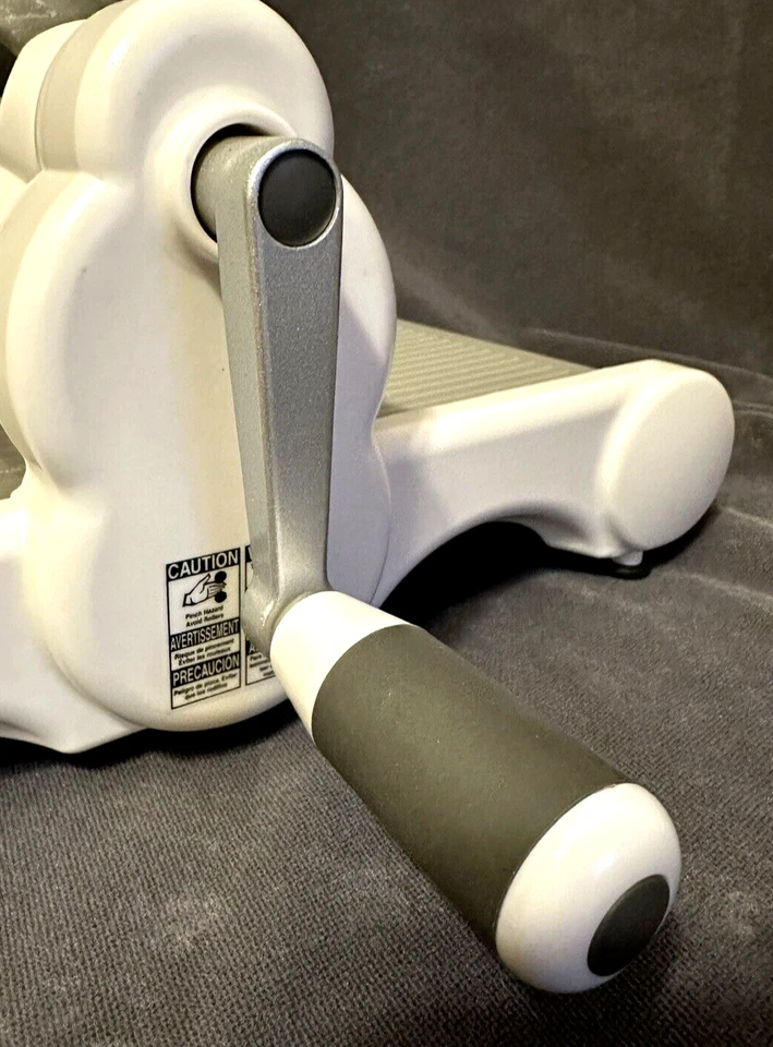 Replacement Screw and Washer for Sizzix Big Shot Handle Specialty Machine Screw - Image 1 of 1