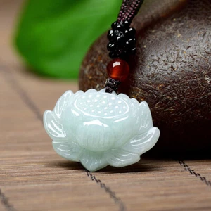 Feine natürliche Klasse A Jade (Jadeit) Lucky Lotus Blume Anhänger zertifiziert neu - Bild 1 von 6