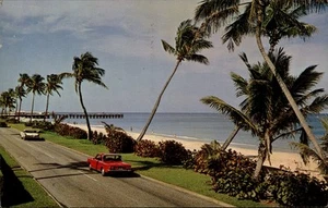 Palm Beach,FL Ocean Blvd, Old Car Florida Postcard - Picture 1 of 2