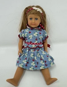 American Girl Emily’s Mini Doll 6” Miniature Box No Book RETIRED Collectible - Bild 1 von 4