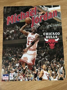 Póster vintage de Michael Jordan Chicago Bulls 1995 Starline nuevo - Imagen 1 de 2