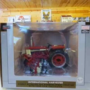 SpecCast IH 504 Tractor w/4Row Cultivator Detailed 1/16 IH-ZJD1812-B - Picture 1 of 1
