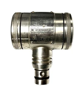 New Klay Instruments 2000-2-WIN-S-G Pressure Transmitter - Picture 1 of 7