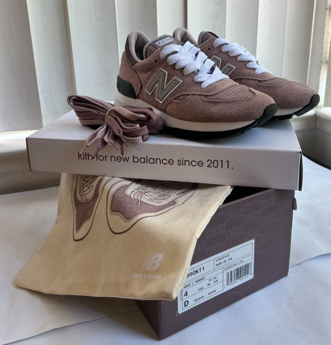 New Balance Kith x 990v1 Made In USA Dusty Rose for Sale New Balance Kith x 990v1 Made In USA Dusty Rose for Sale