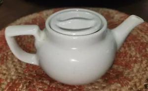 Hall - Mini Teapot -White- Made in USA - Picture 1 of 3