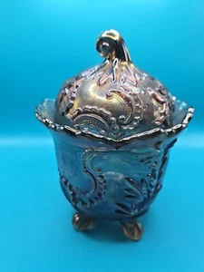 Barattolo caramelle vintage Fenton imperiale iridescente ametista carnevale vetro piedi coperchio - Foto 1 di 5