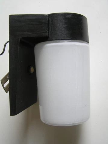 VINTAGE MID CENTURY MOD ALUMINUM EXTERIOR WALL LIGHT * case study * eichler  mcm Cover