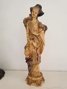 Statuetta vintage anni '80 intagliata in resina cinese intagliata alta 10" per buona fortuna!! - Foto 1 di 10