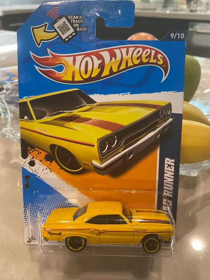 2012 Hot Wheels 89 Muscolo Mania-Mopar 9/3m70 Strada Corridore Giallo W/ Nero - Immagine 1 di 1