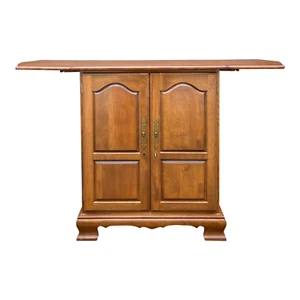 1970s Ethan Allen Heirloom Nutmeg Maple Drop Leaf Rolling Bar Cabinet (10-9040P) - Picture 1 of 12