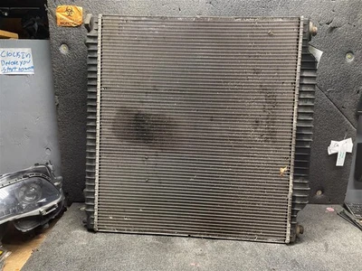 Used Radiator fits: 2003 Ford F250SD PICKUP 8-330 5.4 Grade A Foto 1 de 4