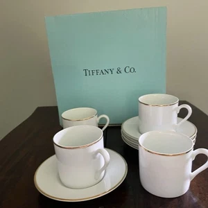 Set 4 tazzine e piattini espresso vintage Tiffany & Co bianco Demitasse bordo oro - Foto 1 di 6