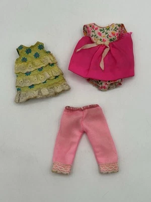 Ropa de muñeca Tutti de colección Sea Shore Shorties #3614 parte superior, #3616 parte inferior, vestido #3580 Foto 1 de 4